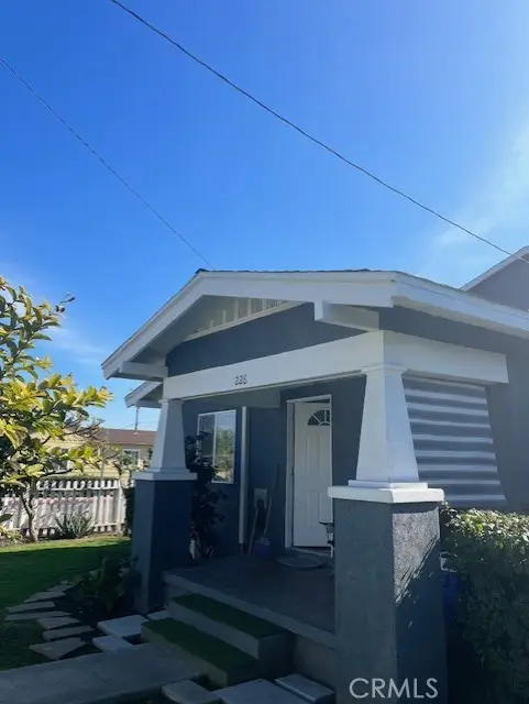226 E Edinger Avenue, Santa Ana, CA 92707