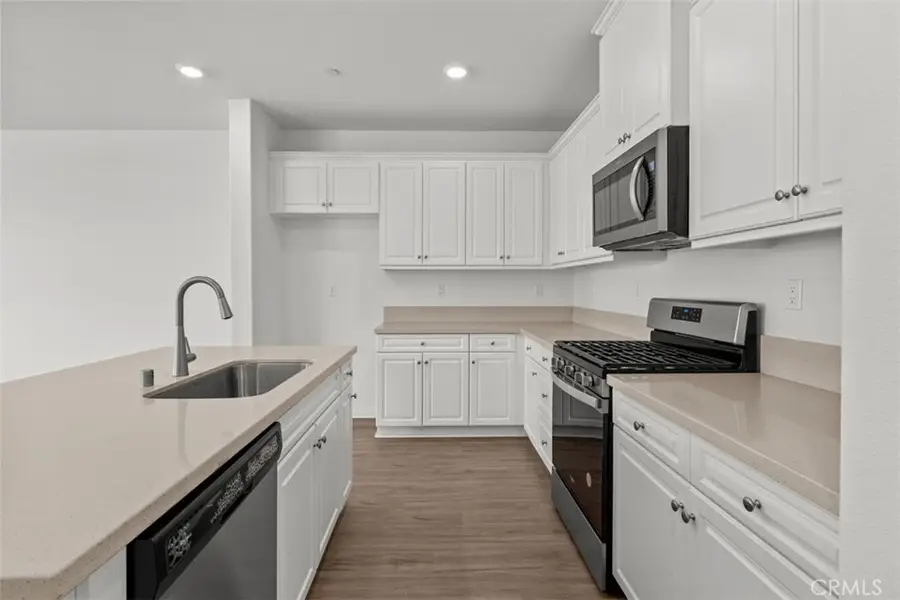 4293 S Hermosa Paseo, Ontario, CA 91761 - Image #2