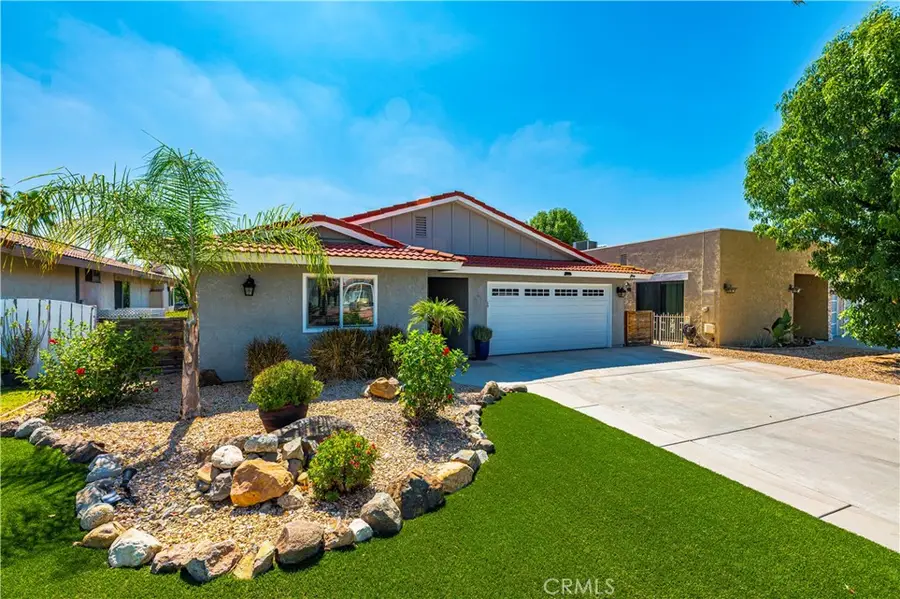 30208 Lands End Place, Canyon Lake, CA 92587 - Image #2