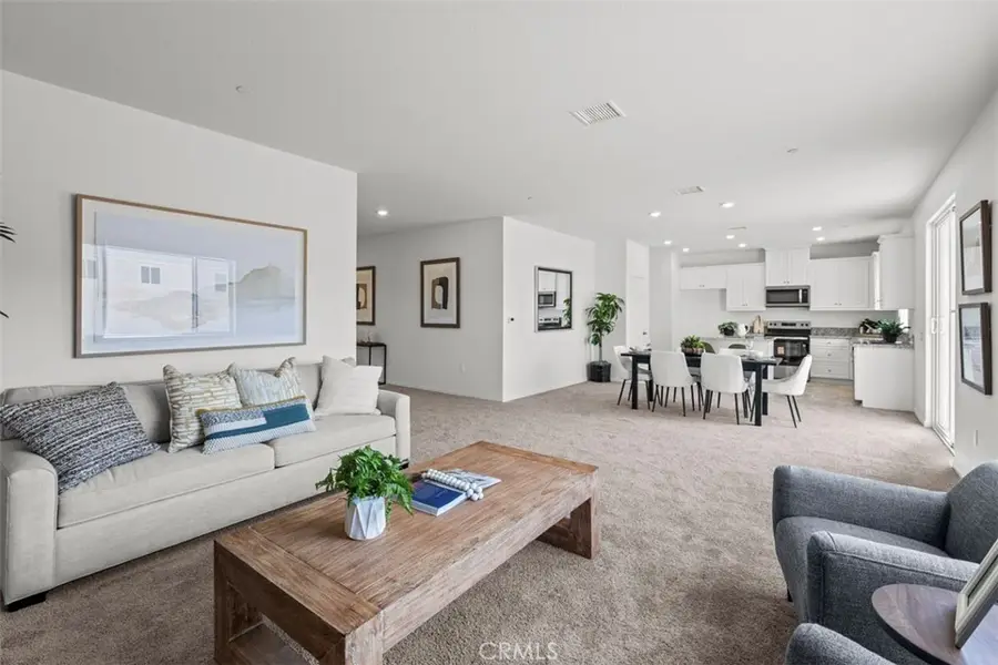 913 Porta Marina Lane, Lake Elsinore, CA 92530 - Image #2