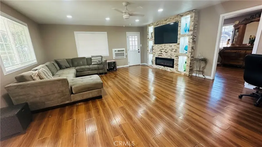 11073 Arlington, Riverside, CA 92505 - Image #3