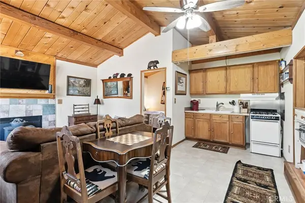 650 San Bernardino Avenue, Sugarloaf, CA 92386