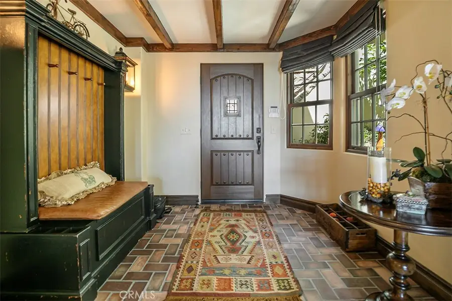 28087 North Shore Road, Lake Arrowhead, CA 92352 - Image #2