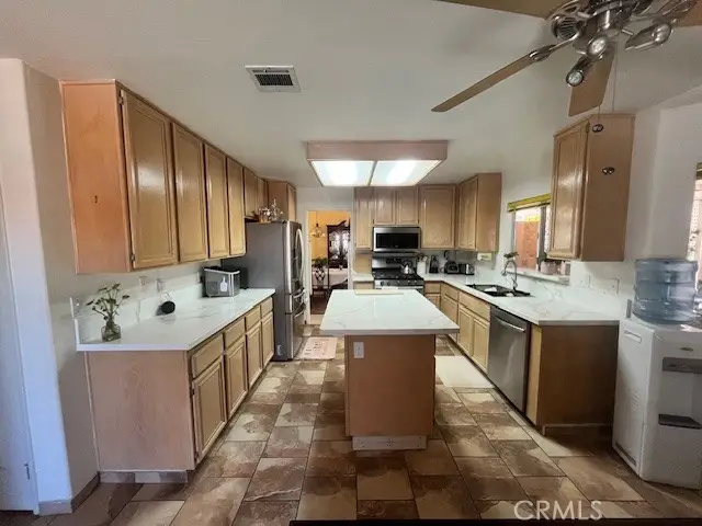 16960 Tusk Court, Victorville, CA 92394 - Image #3