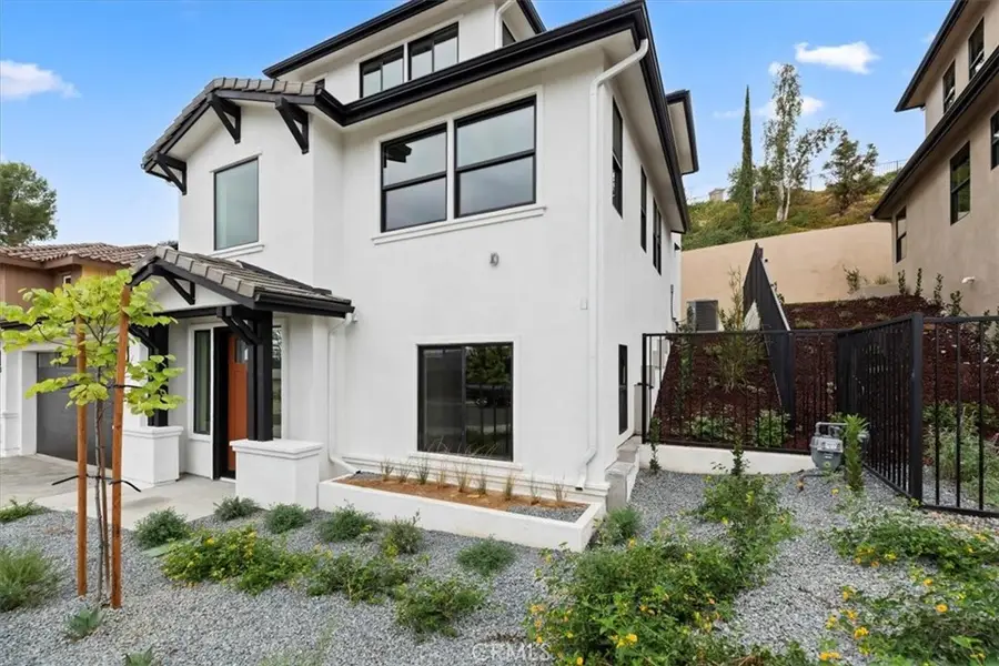 943 N Avenue 66, Los Angeles, CA 90042 - Image #2