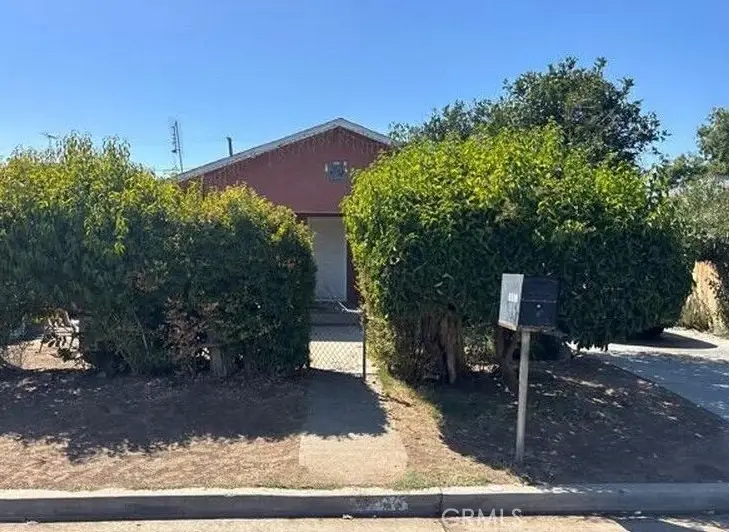1006 Columbia Street, Madera, CA 93638 - #1