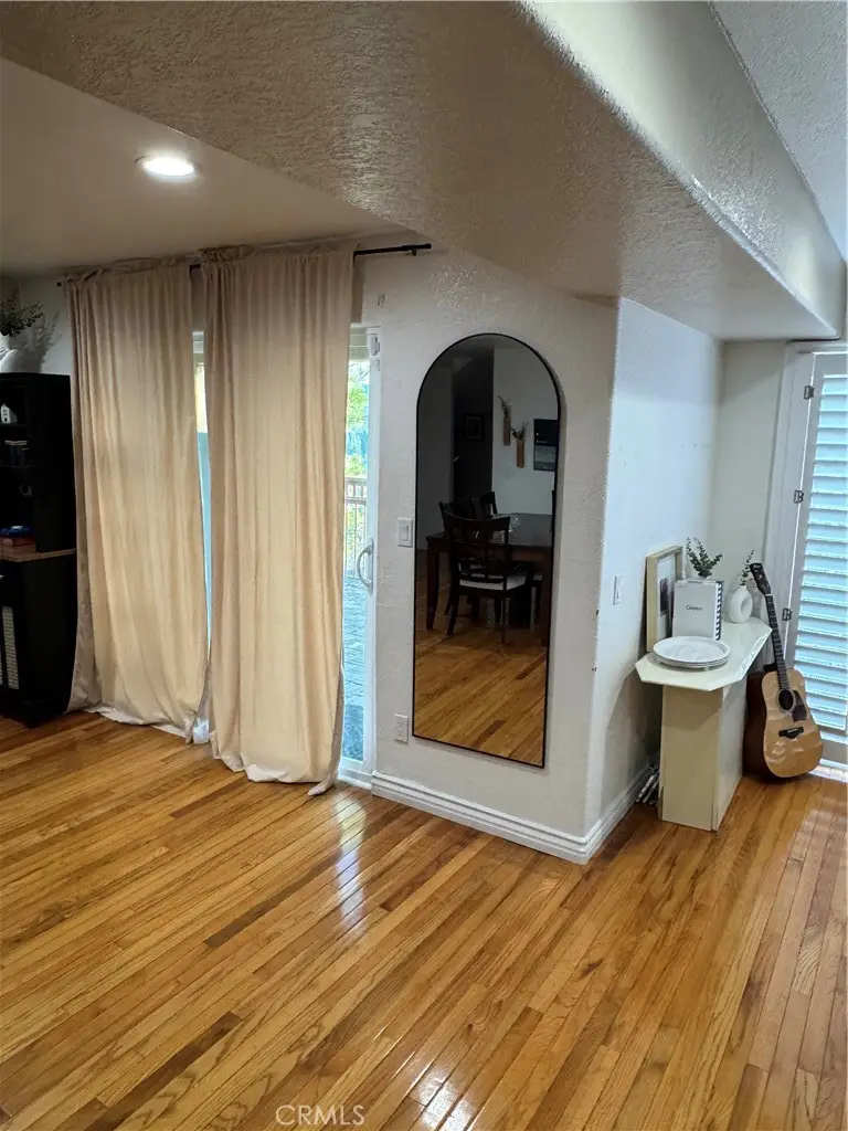 27914 West Shore Rd, Lake Arrowhead, CA 92352 - Image #3