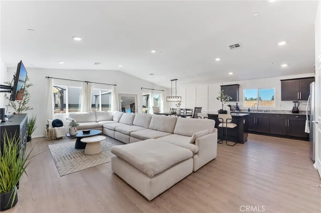 5323 Orange Grove Avenue, Hemet, CA 92544 - #1