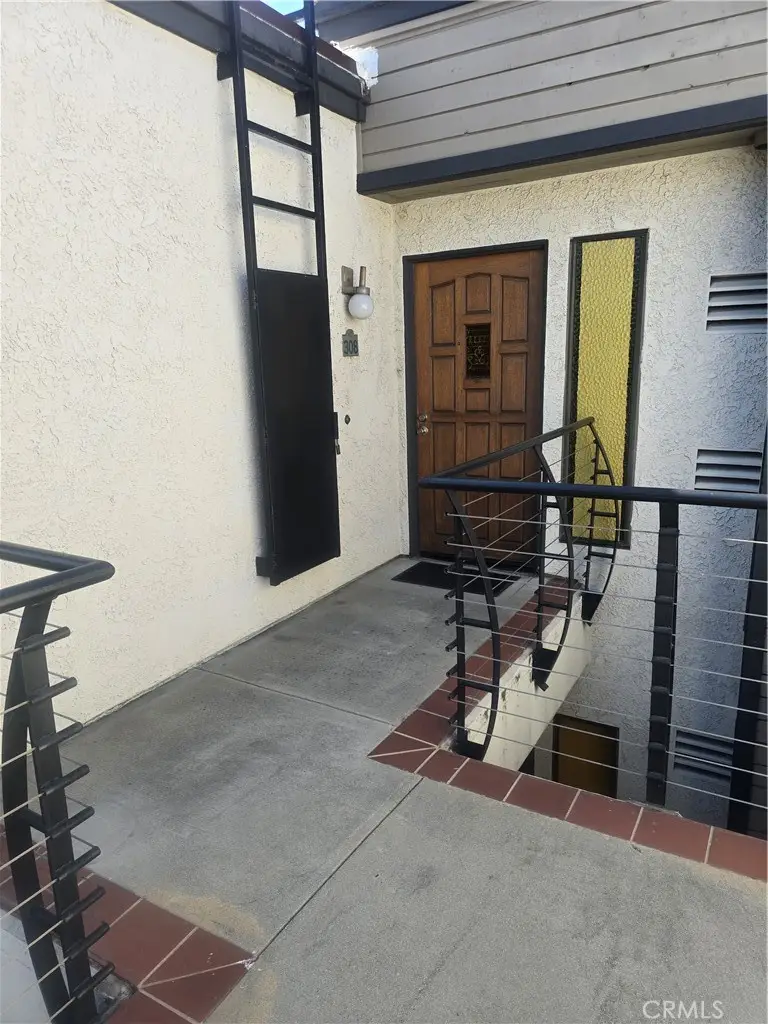 437 E Palm #308, Burbank, CA 91501 - Image #3