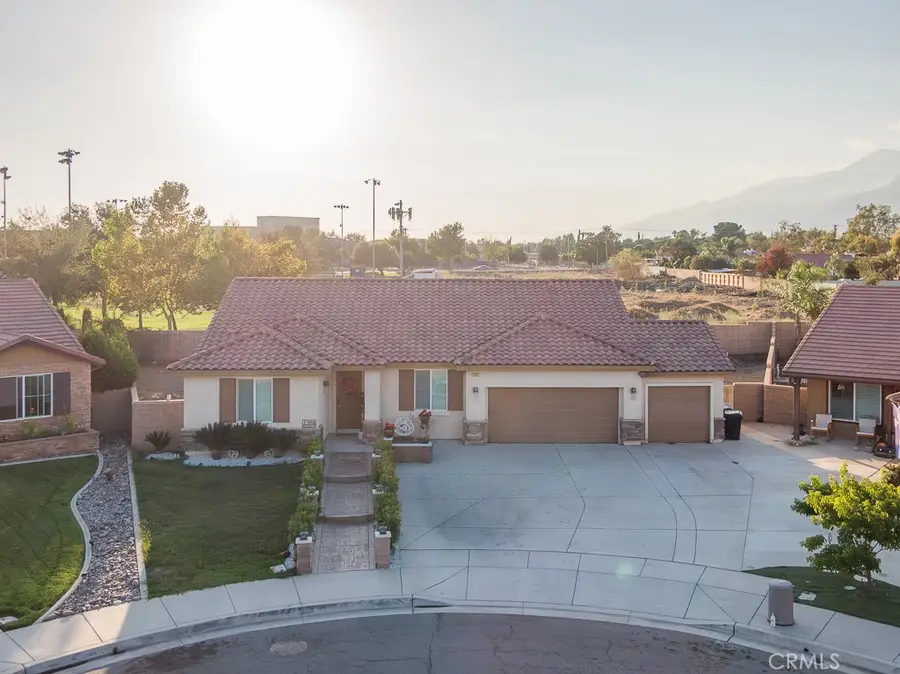 1388 Nicholas Court, Rialto, CA 92377 - Image #2