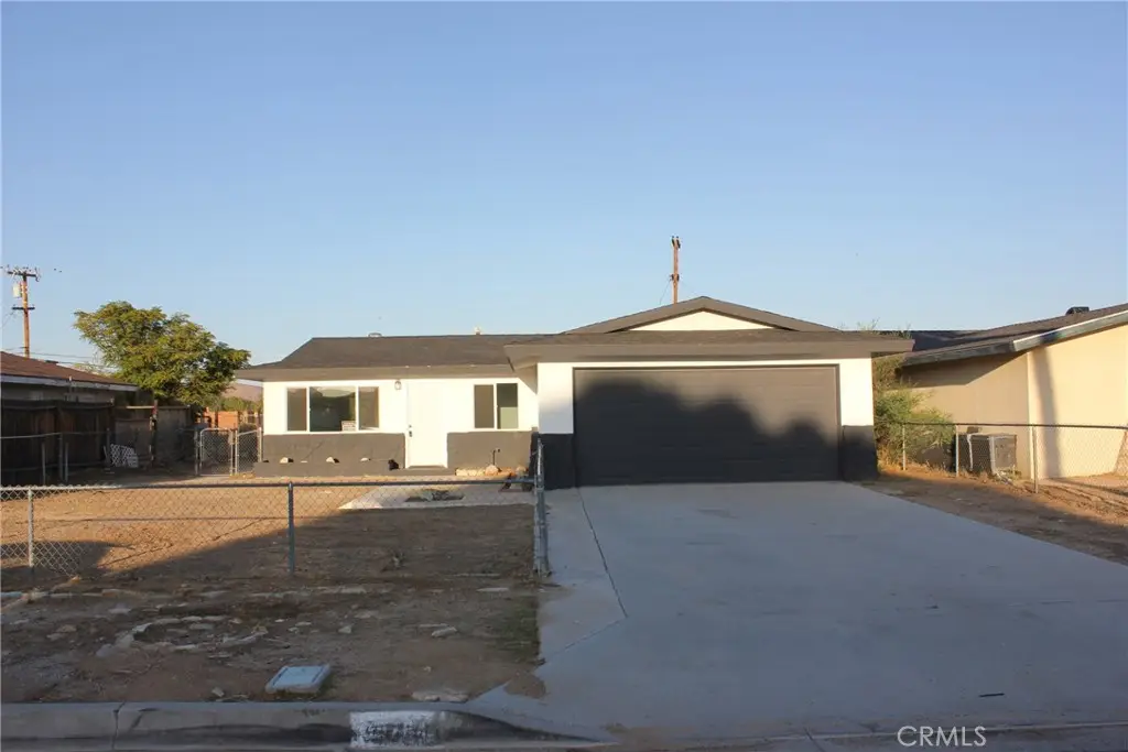 35764 Frontier Avenue, Yermo, CA 92398 - Image #1