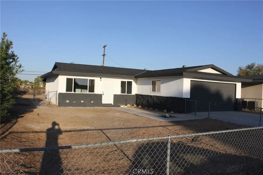 35764 Frontier Avenue, Yermo, CA 92398 - Image #3