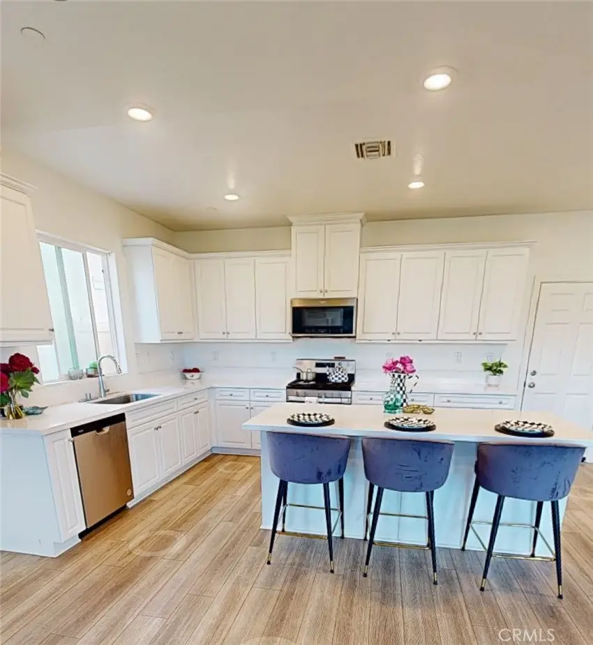 25857 Oak Springs, Homeland, CA 92548 - #3