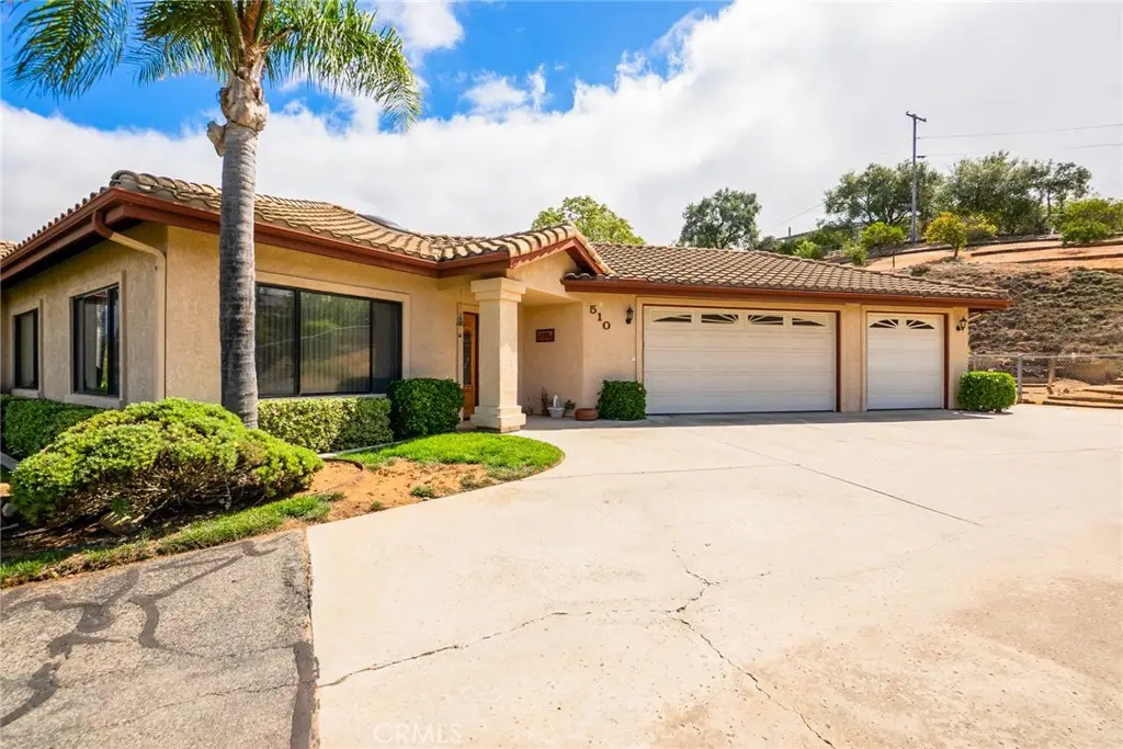 510 Hilbert Drive, Fallbrook, CA 92028 - Image #1