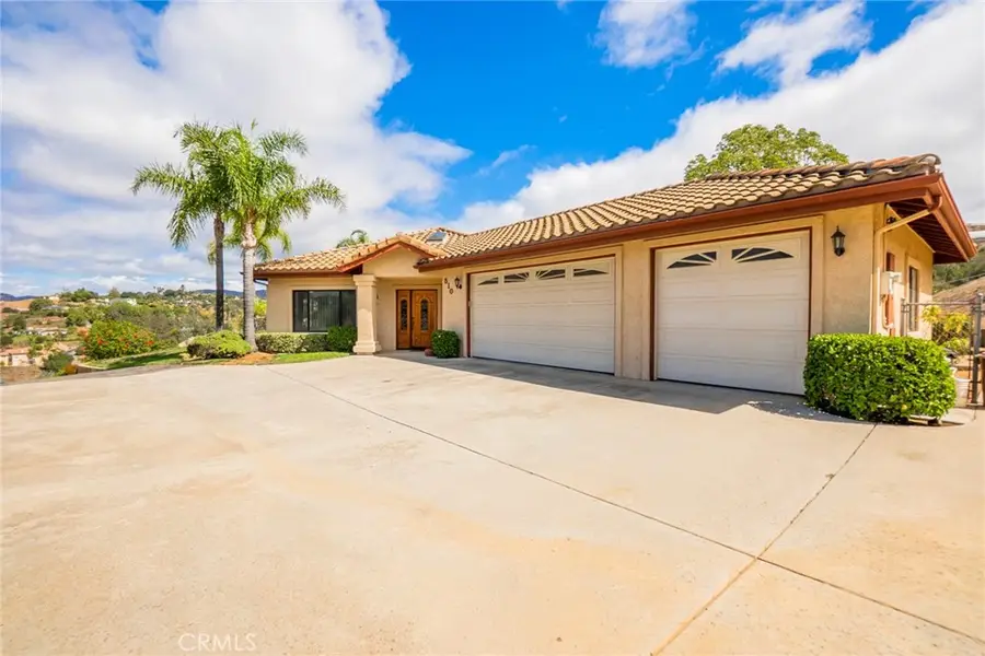 510 Hilbert Drive, Fallbrook, CA 92028 - Image #3