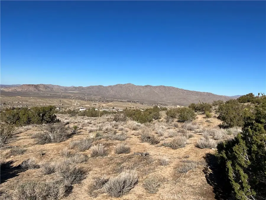 0 Milpas, Apple Valley, CA 92308 - #3