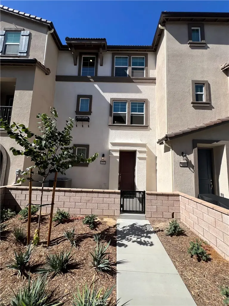 40463 Melrose Drive, Temecula, CA 92591 - Image #2