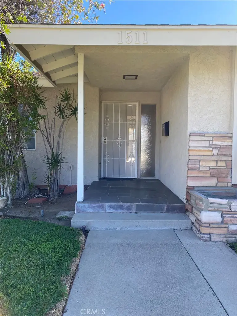 1511 S Main, Corona, CA 92882 - Image #2