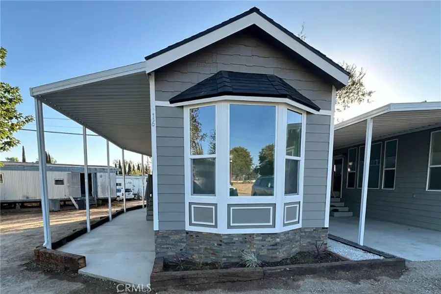 22113 Grand Terrace Road #16, Grand Terrace, CA 92313 - Image #2