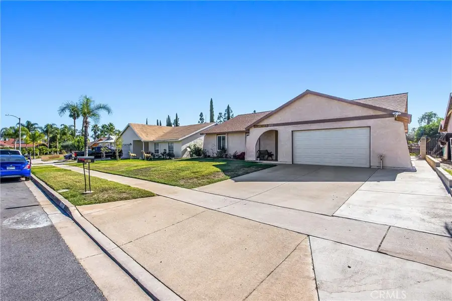 17331 Seville Court, Fontana, CA 92335 - #3