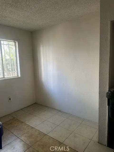 933 N Mountain View, San Bernardino, CA 92410 - #3