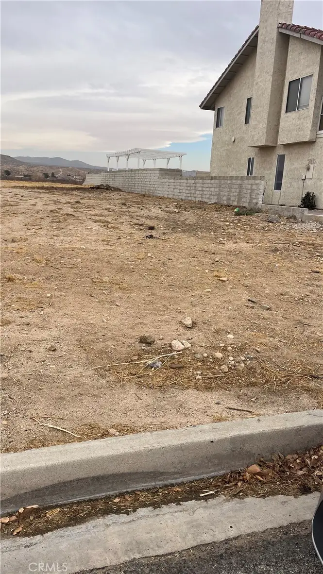 26747 Corona Drive, Helendale, CA 92342 - Image #1