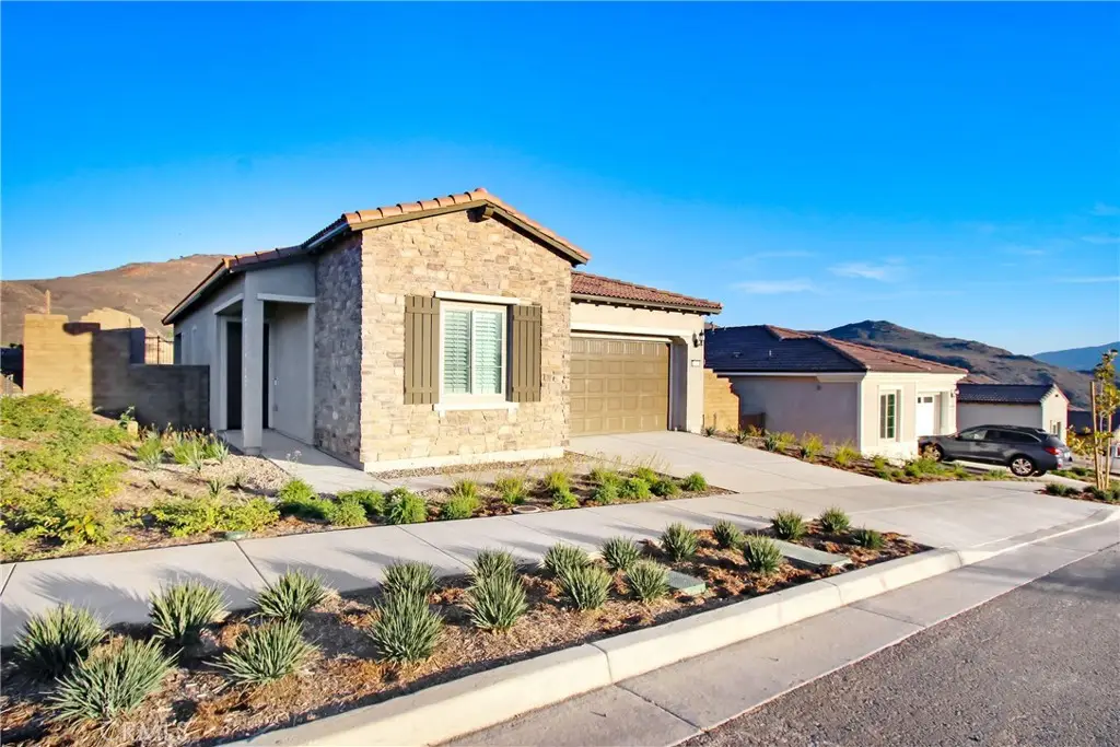 11983 Temescal Hills, Corona, CA 92883 - #1