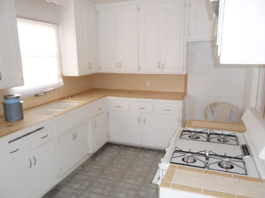 3608 Post, Riverside, CA 92501 - #2