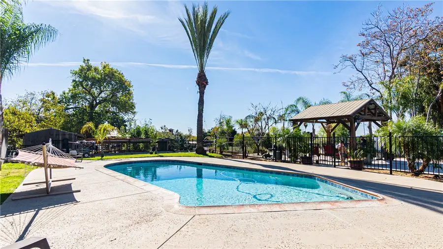 35181 Eureka, Yucaipa, CA 92399 - Image #3