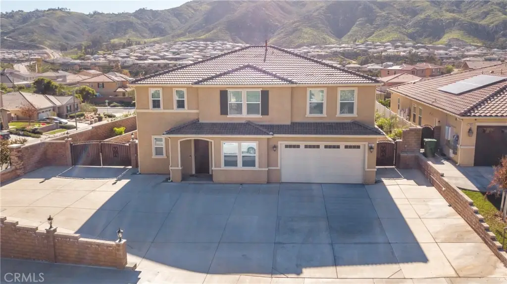 21047 Iron Rail, Riverside, CA 92507 - #1