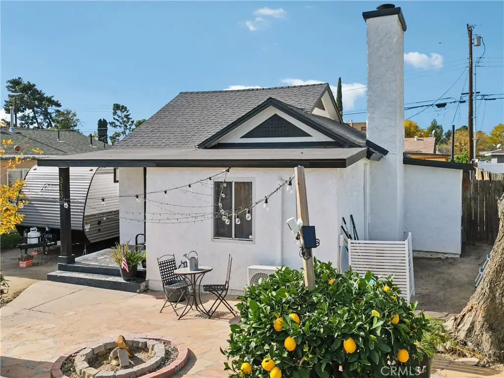 313 N 3rd St, Banning, CA 92220 - #1