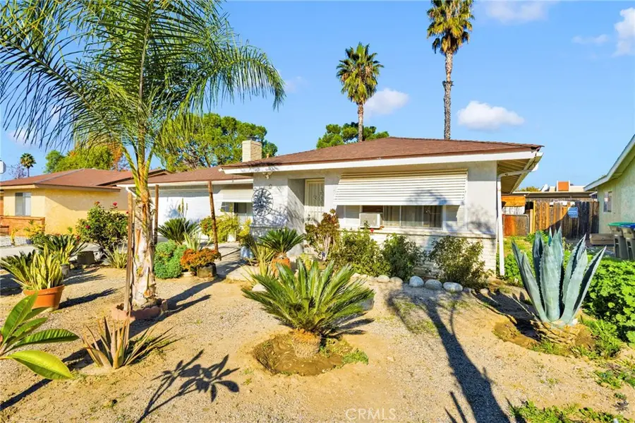 858 Coral, Hemet, CA 92543 - Image #3