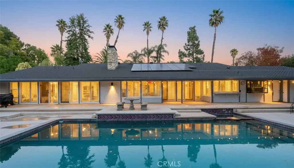 2110 Hathaway, Riverside, CA 92506 - #1