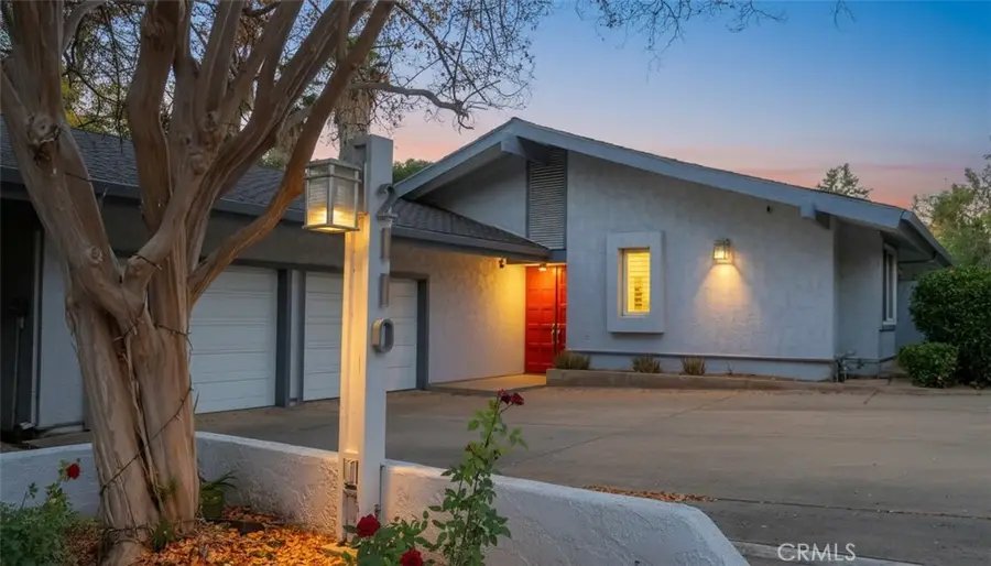 2110 Hathaway, Riverside, CA 92506 - #3