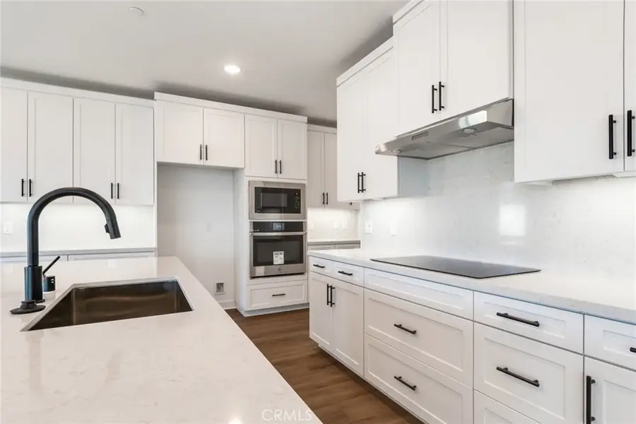 1713 Wren Avenue, Redlands, CA 92374 - #3