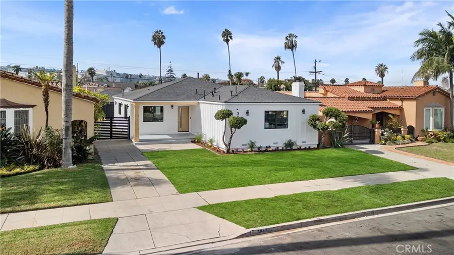 3945 S Norton Avenue, Los Angeles, CA 90008 - #3