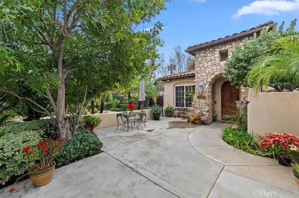 1062 Rancho Valencia, Riverside, CA 92508