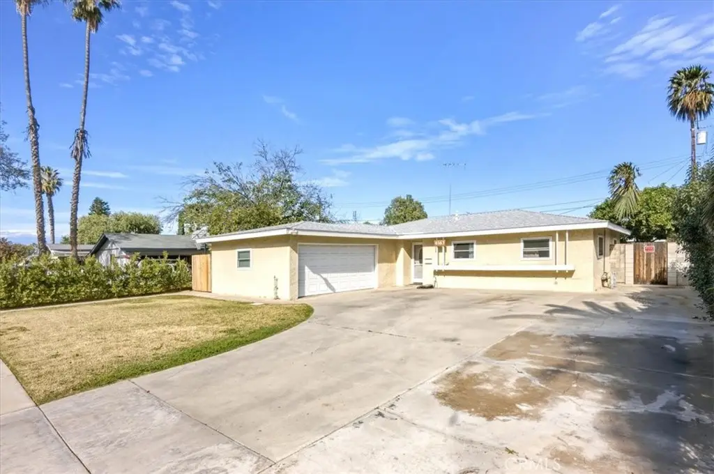 4363 Santee, Riverside, CA 92504 - #1