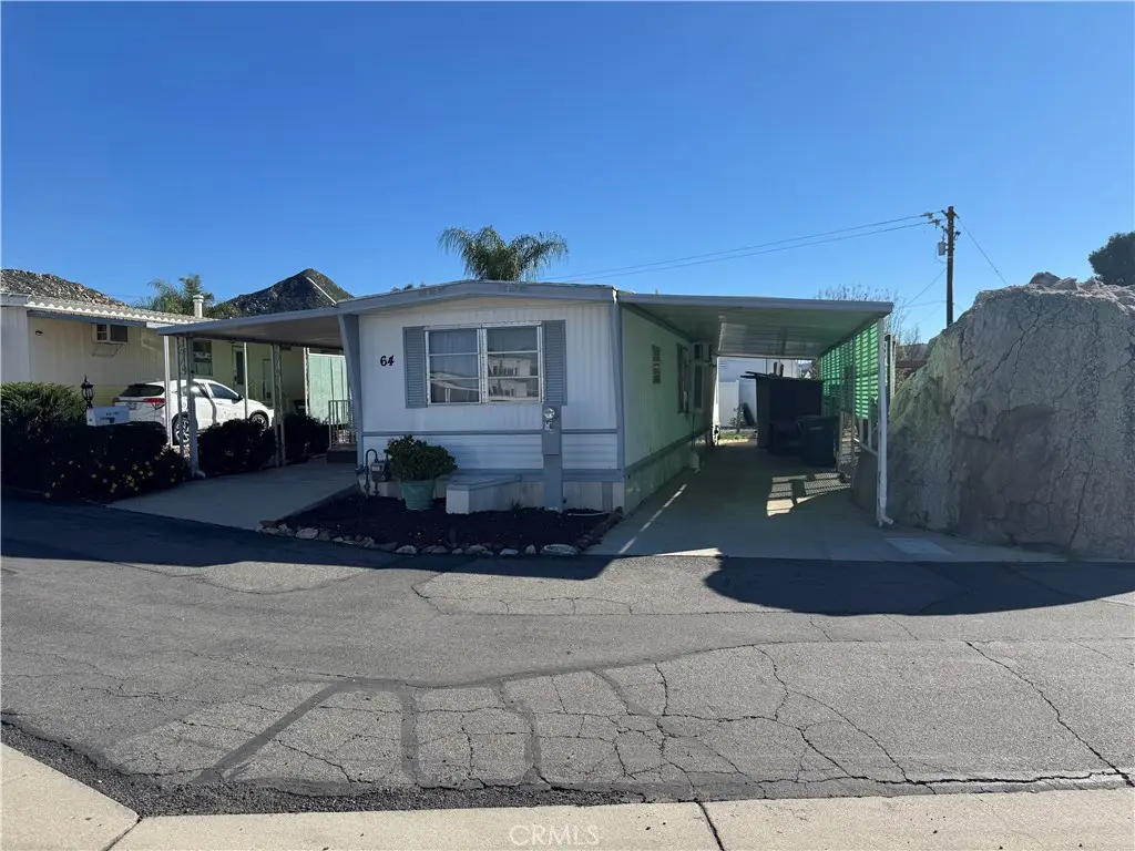 1700 S State St, Hemet, CA 92543 - Image #1
