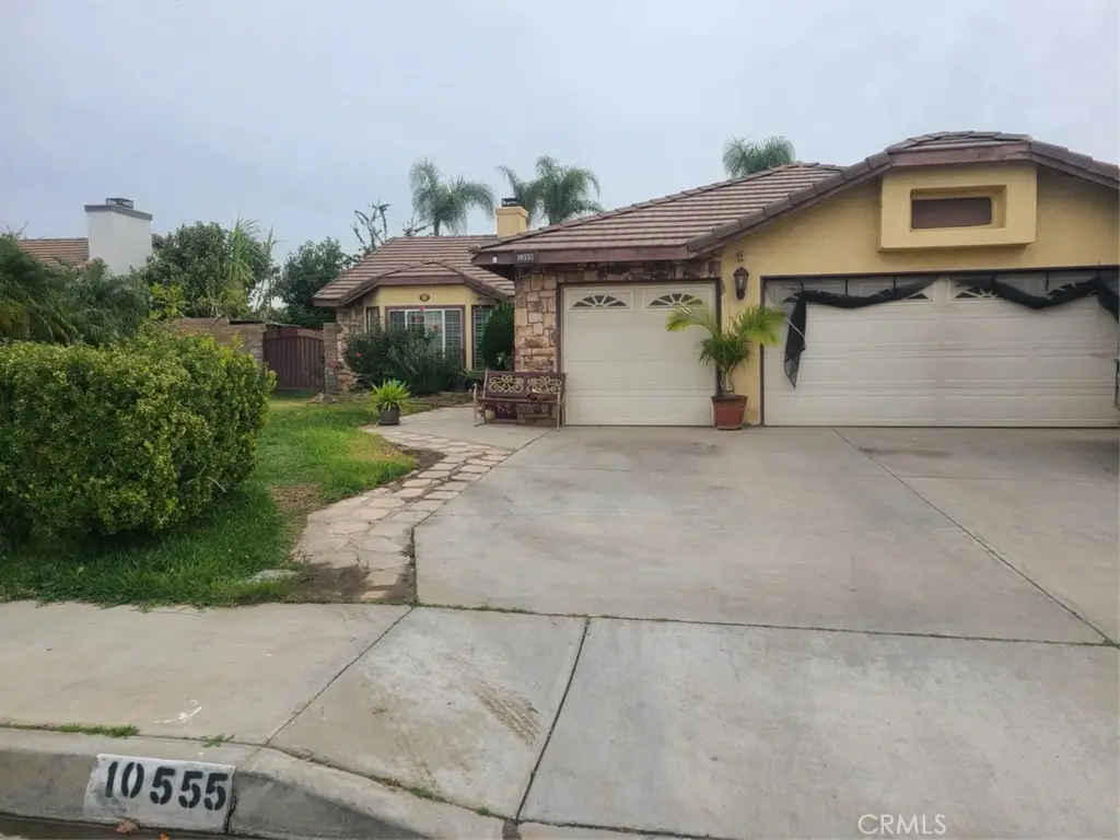 10555 Elm Ave, Bloomington, CA 92316 - #1