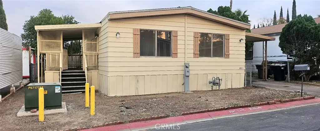 995 Pomona Road #33, Corona, CA 92882 - #1