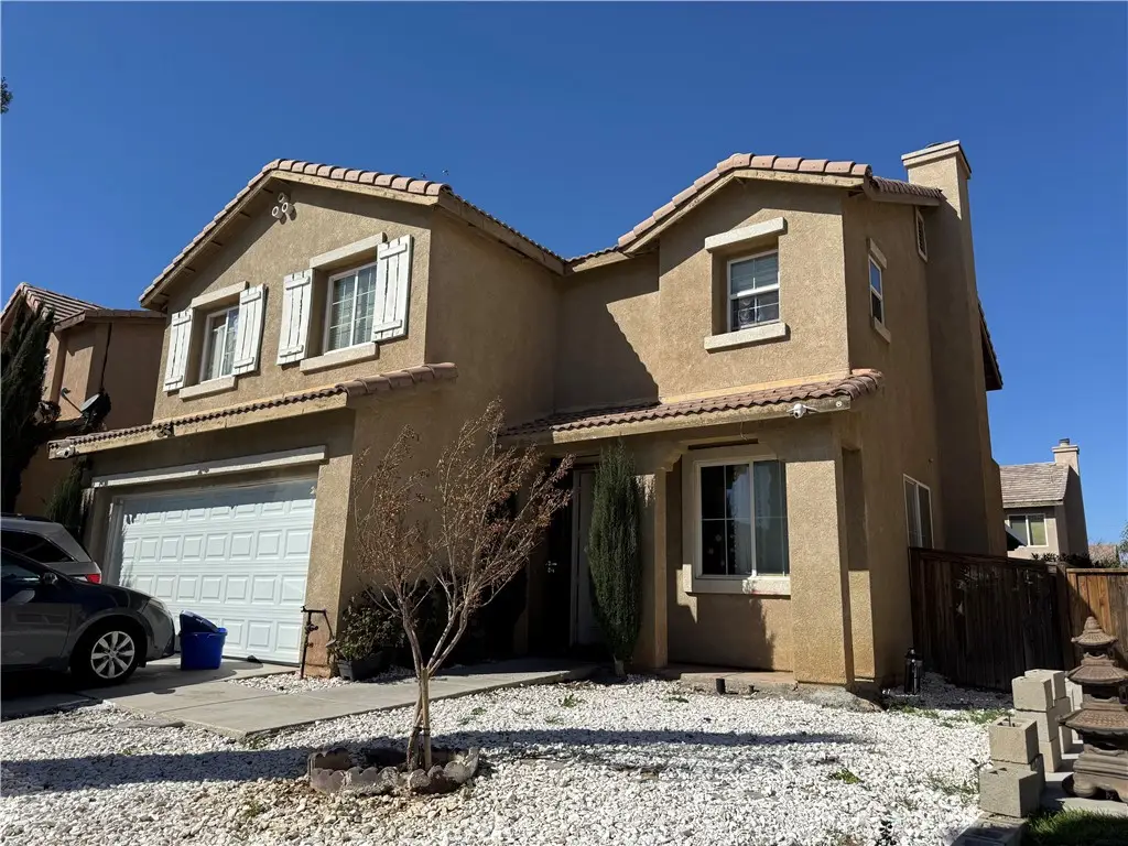 13740 Helena, Victorville, CA 92392 - Image #1