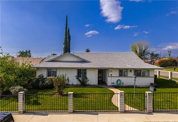 1694 Newcomb, San Bernardino, CA 92404