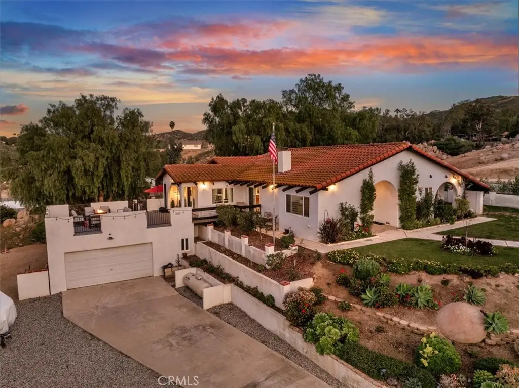 21260 Ridgedale, Lake Mathews, CA 92570 - #1