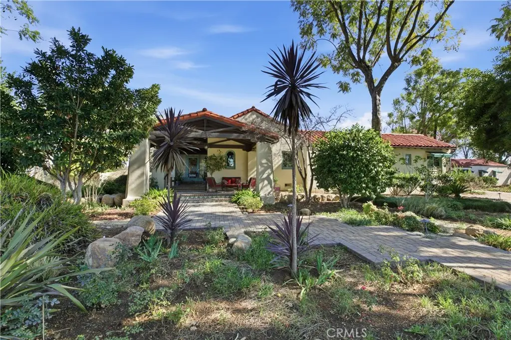 2855 Mcallister, Riverside, CA 92503 - #1