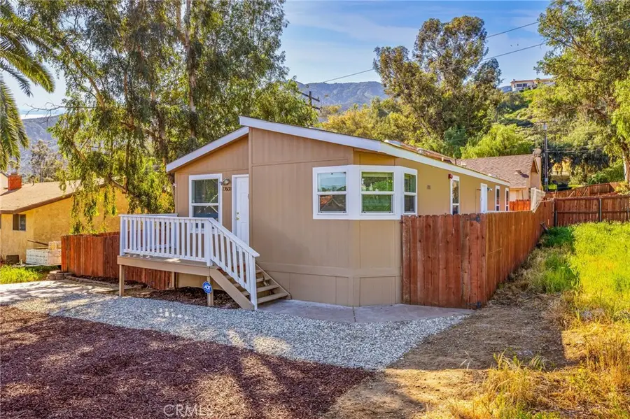 17603 Hays, Lake Elsinore, CA 92530 - #2