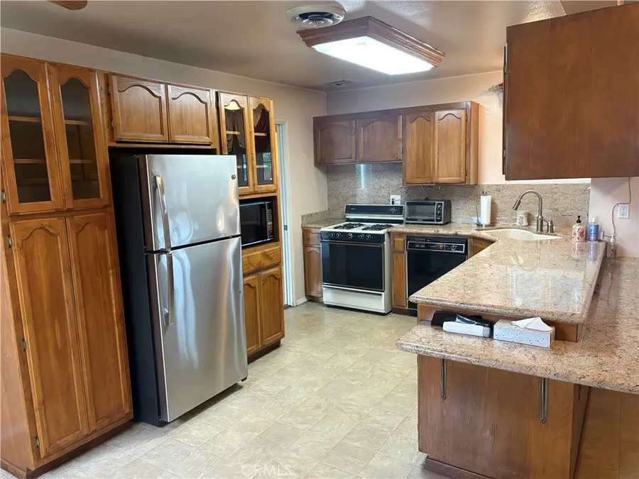 8960 Delano, Riverside, CA 92503 - #2