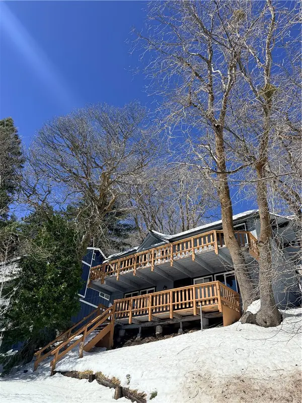 31954 Pine Cone, Running Springs, CA 92382