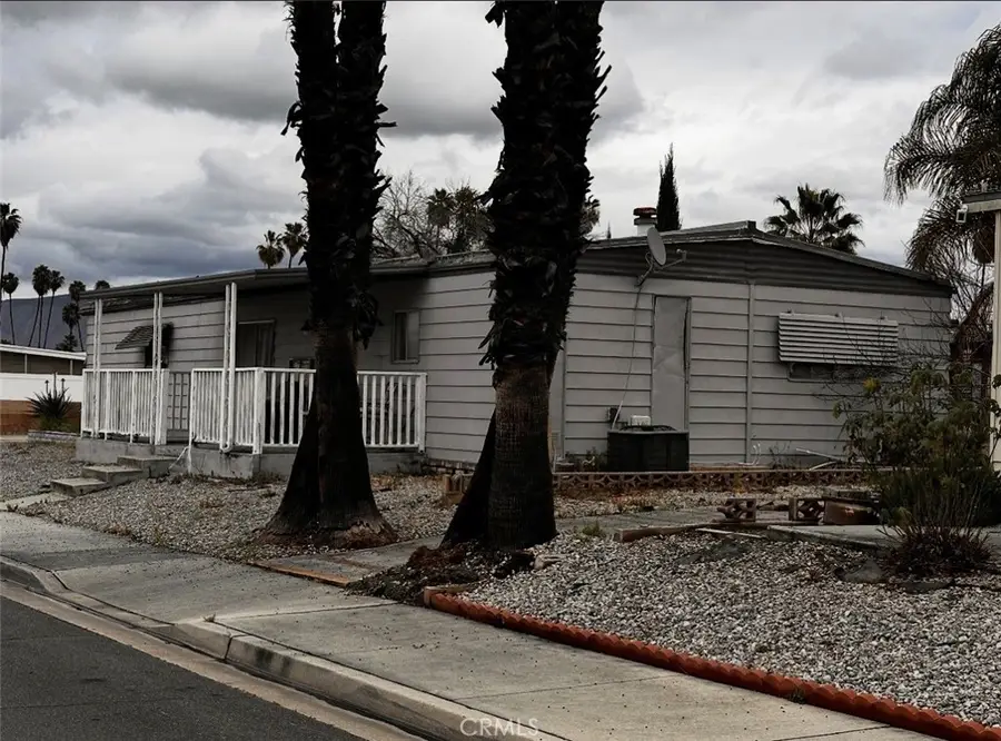 1797 W Johnston, Hemet, CA 92545 - #2