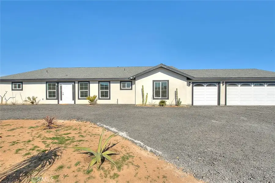 55972 Hondo Street, Yucca Valley, CA 92284 - #2